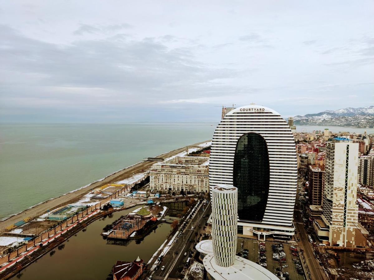 Black Sea Aparthotel Orbi City บาทูมิ ภายนอก รูปภาพ
