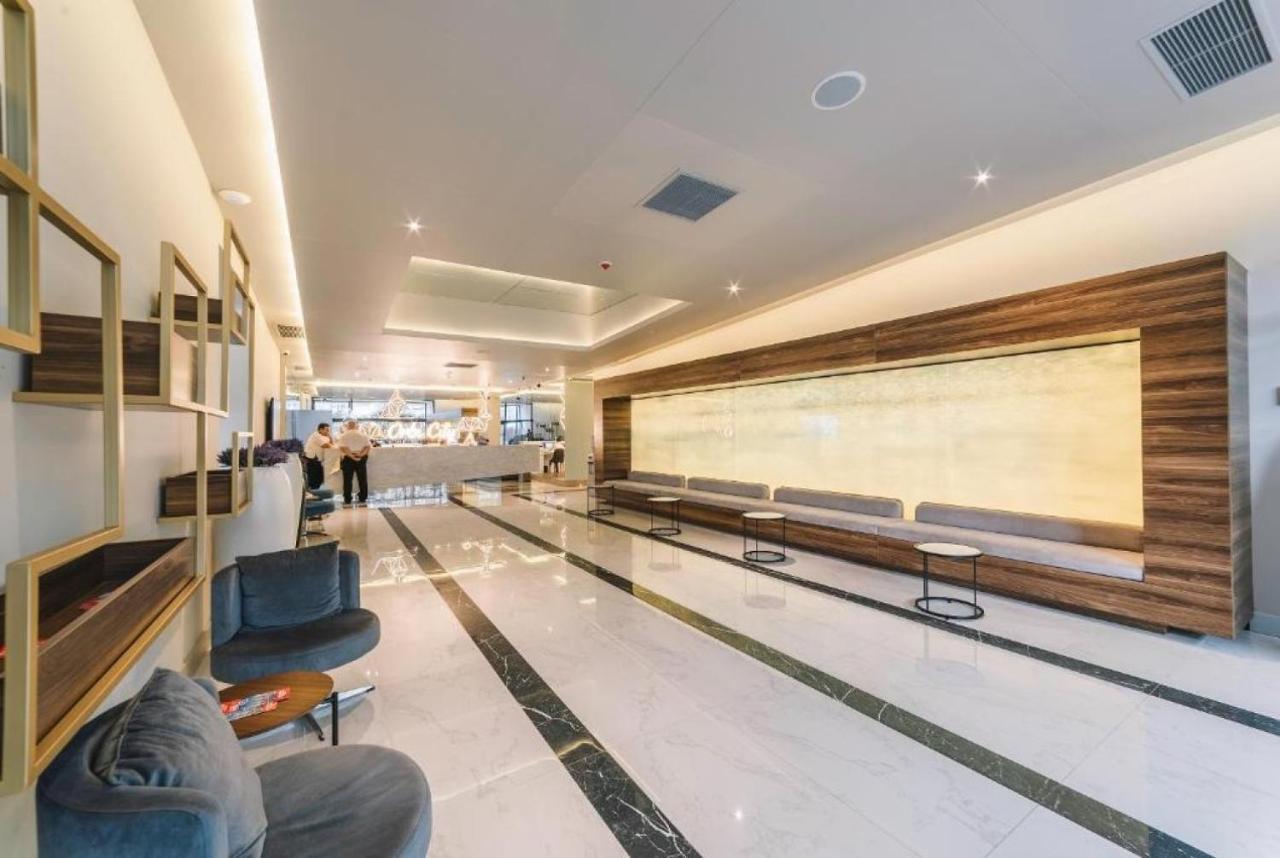 Black Sea Aparthotel Orbi City บาทูมิ ภายนอก รูปภาพ