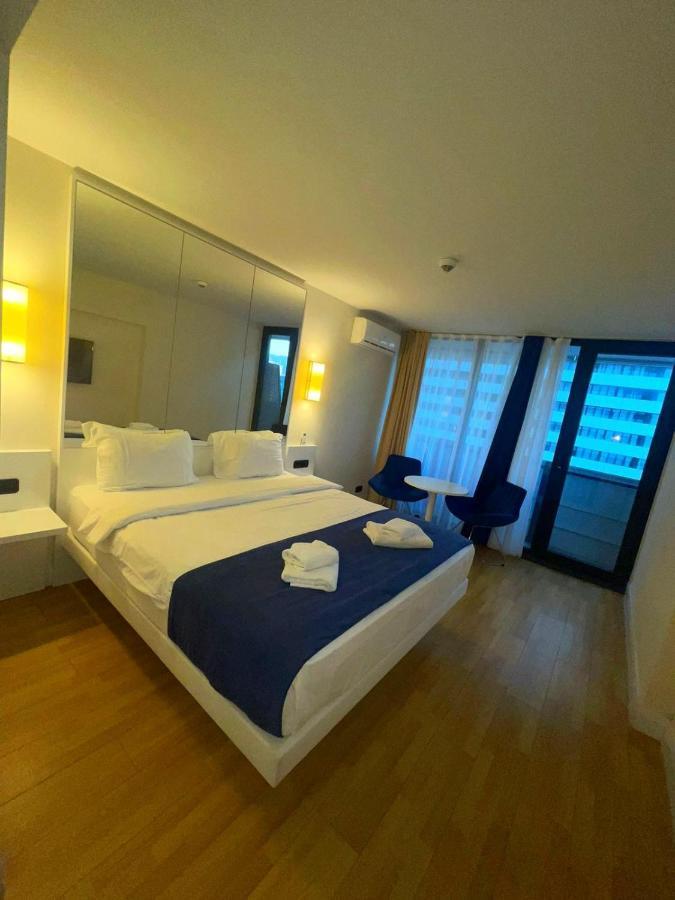 Black Sea Aparthotel Orbi City บาทูมิ ภายนอก รูปภาพ
