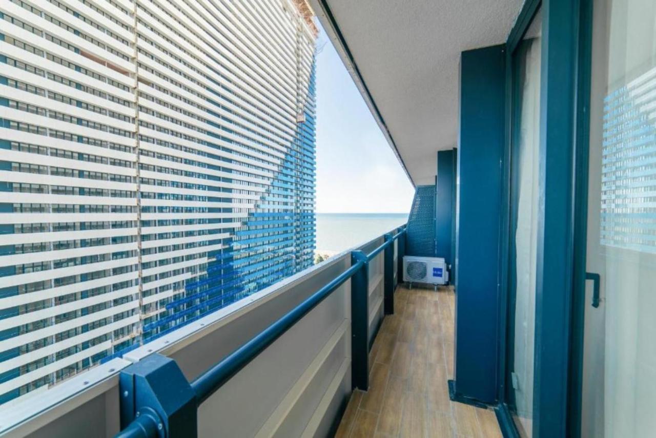 Black Sea Aparthotel Orbi City บาทูมิ ภายนอก รูปภาพ