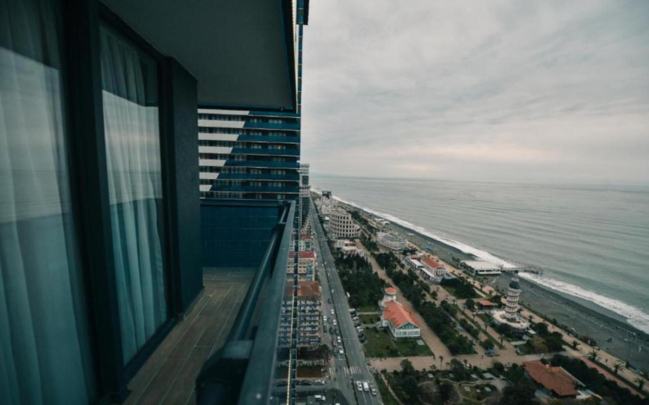 Black Sea Aparthotel Orbi City บาทูมิ ภายนอก รูปภาพ