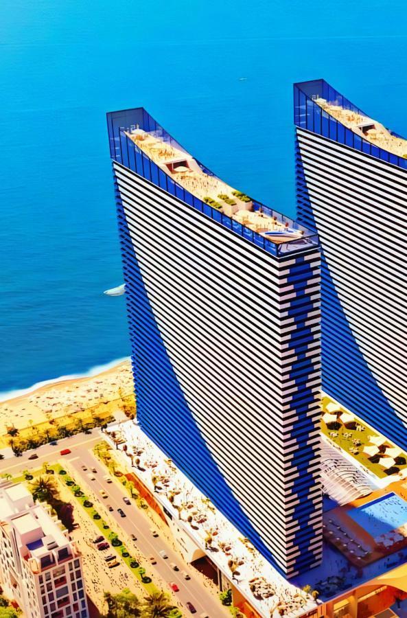 Black Sea Aparthotel Orbi City บาทูมิ ภายนอก รูปภาพ